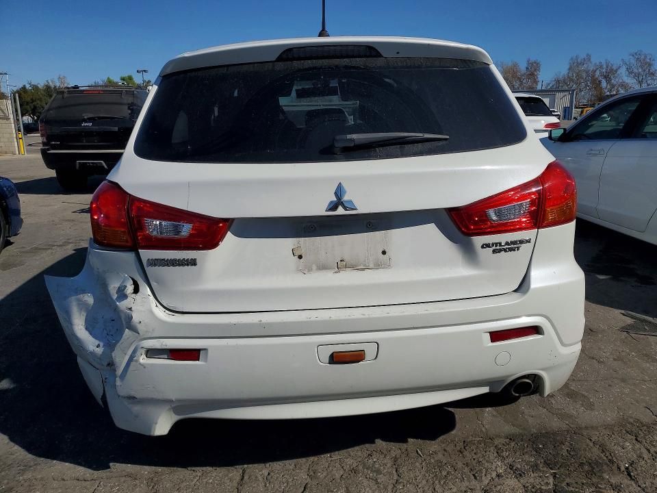 2011 Mitsubishi Outlander Sport se