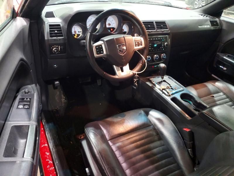 2012 Dodge Challenger sxt