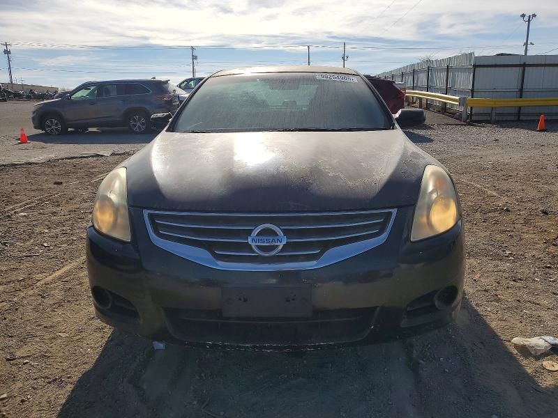 2011 Nissan Altima Base