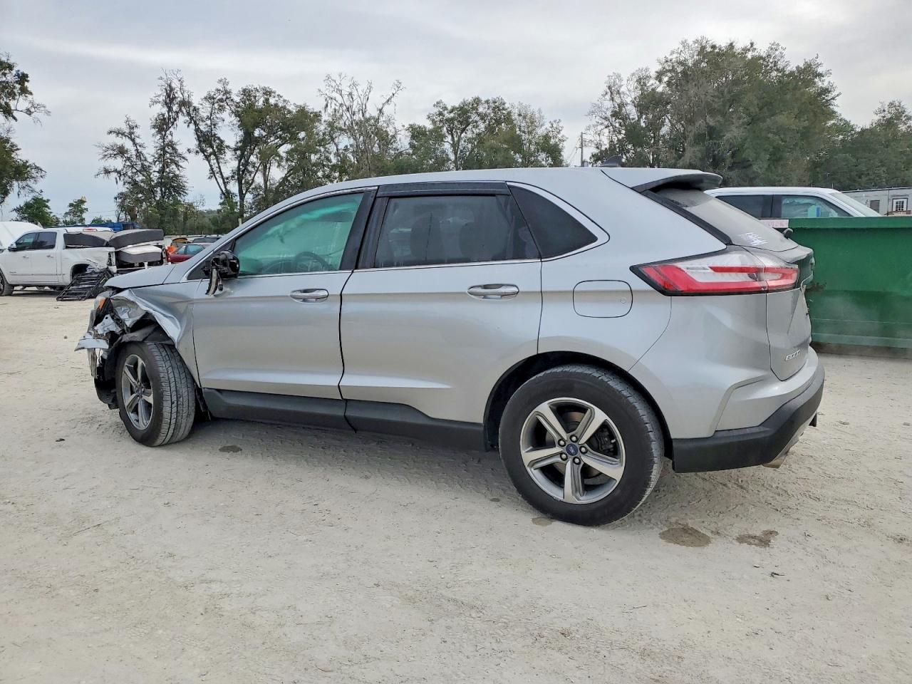 2020 Ford Edge sel