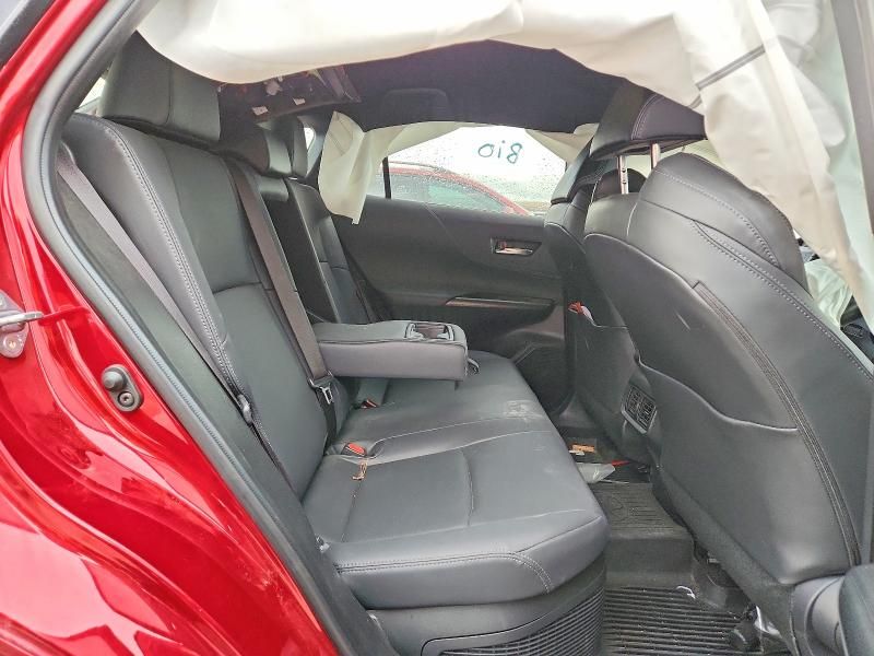 2024 Toyota Venza le