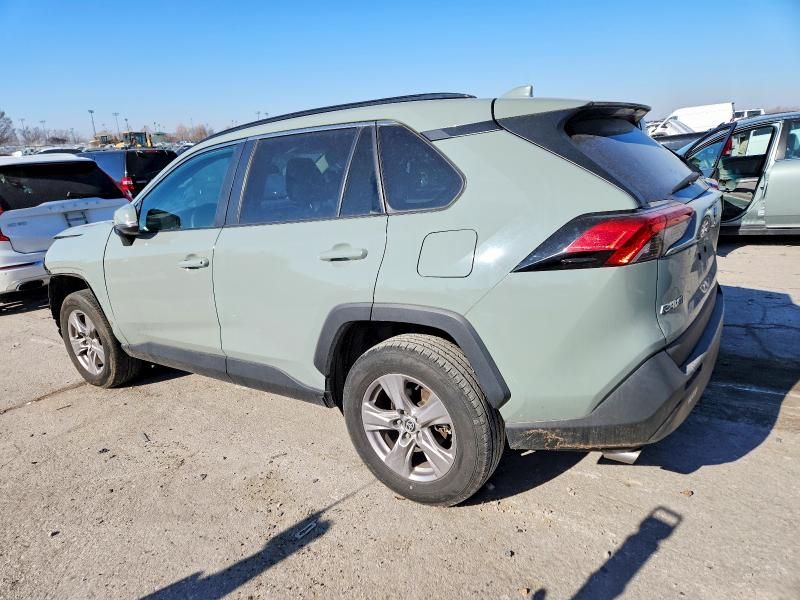2022 Toyota Rav4 xle