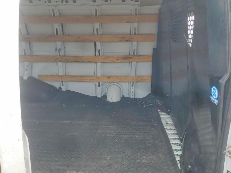 2021 Chevrolet Express G2500
