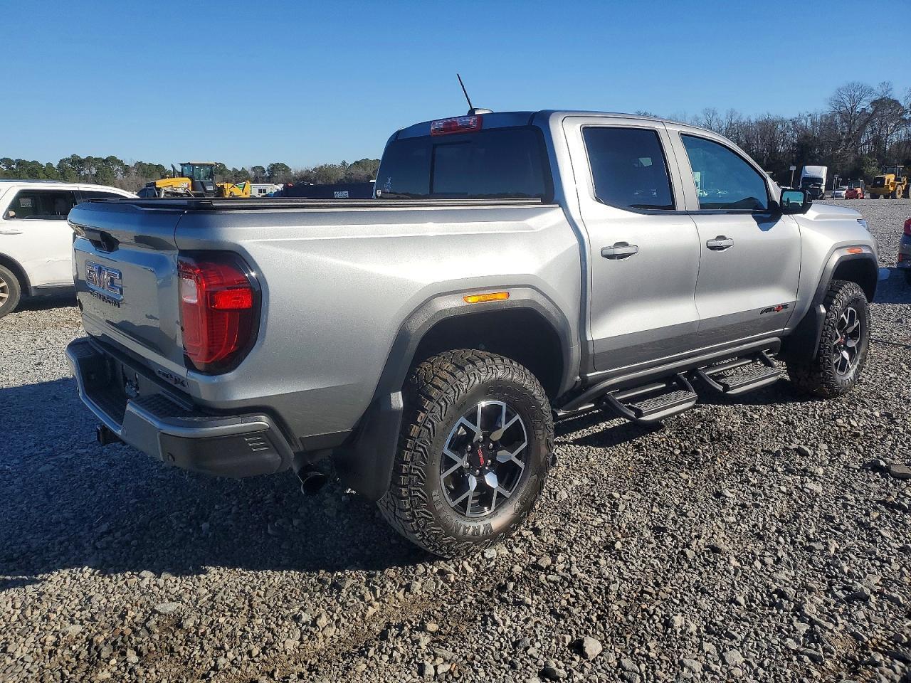 2024 GMC Canyon AT4X