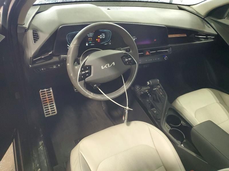 2024 KIA Niro ex