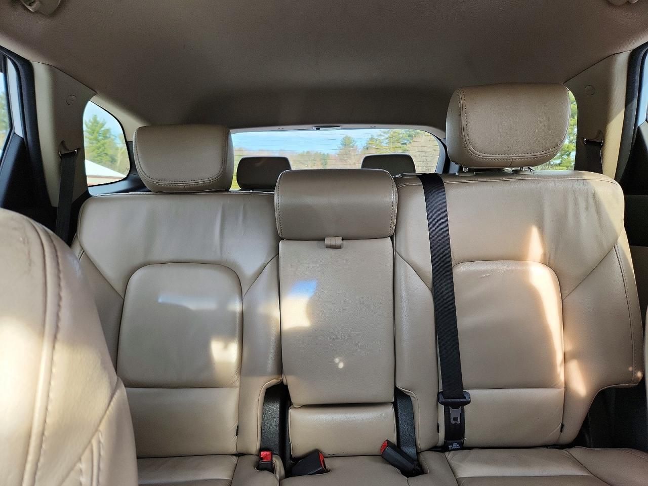 2013 Hyundai Santa fe gls