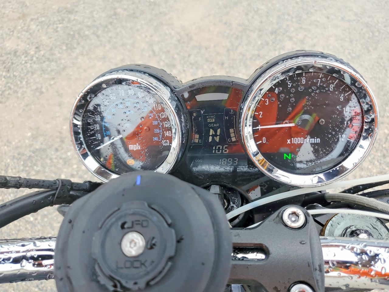 2025 Kawasaki ZR900 N