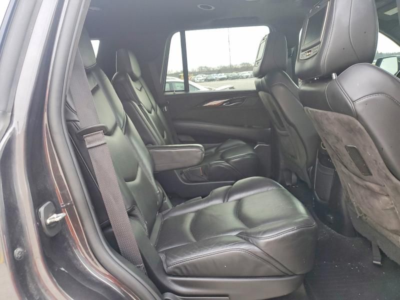 2018 Cadillac Escalade Platinum