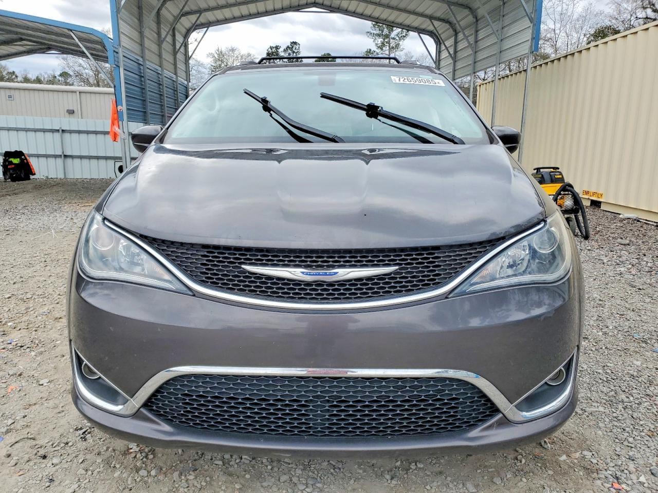 2018 Chrysler Pacifica Touring l