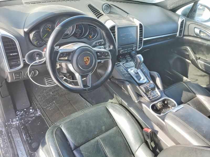 2017 Porsche Cayenne Hybrid Platinum