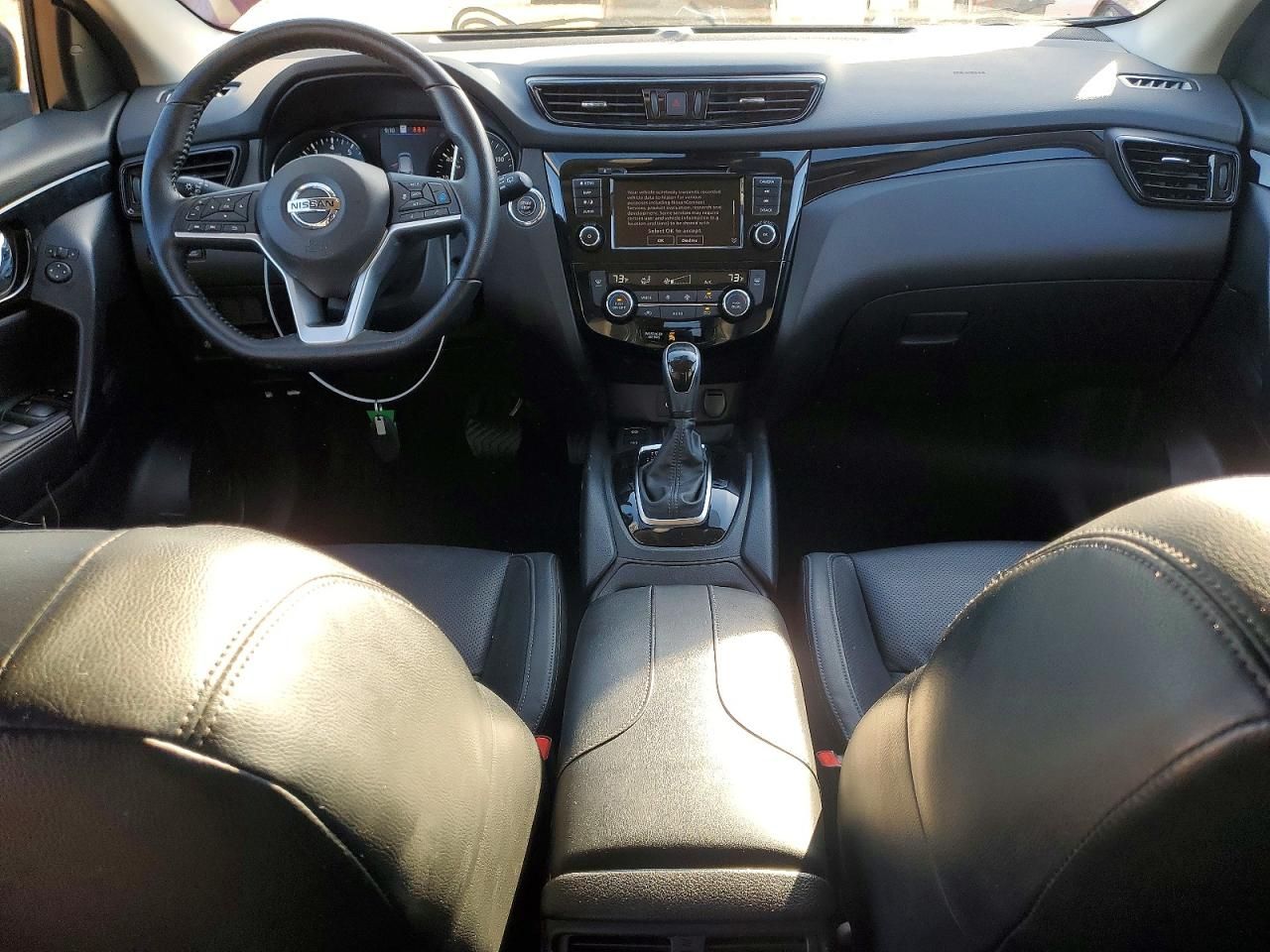 2022 Nissan Rogue Sport sl