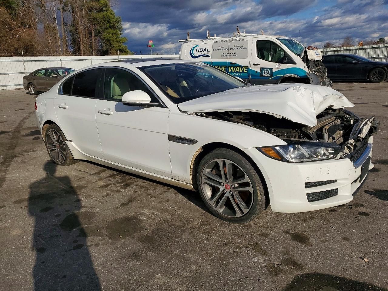 2017 Jaguar Xe Premium