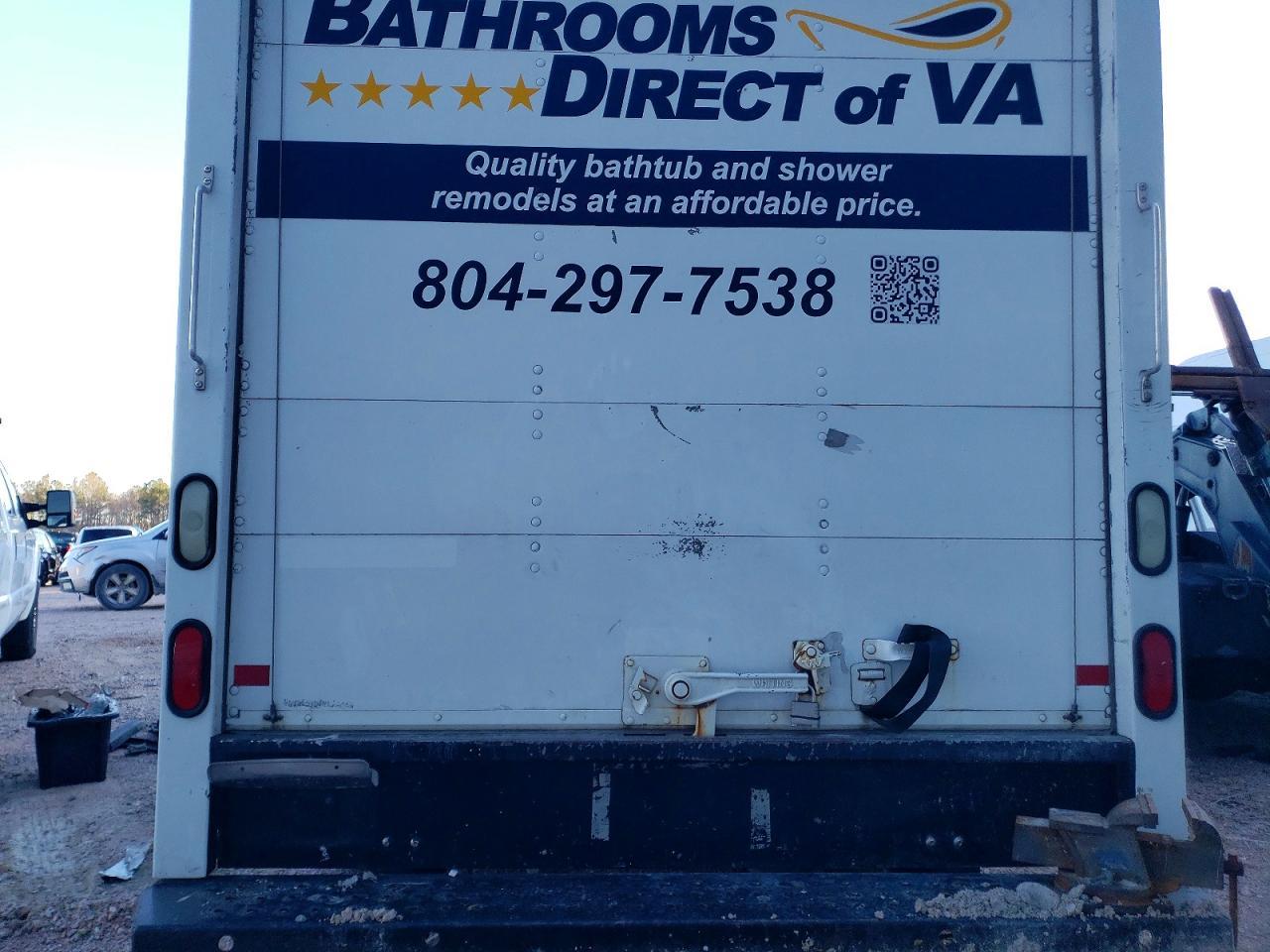 2016 Ford E350 BOX Truck