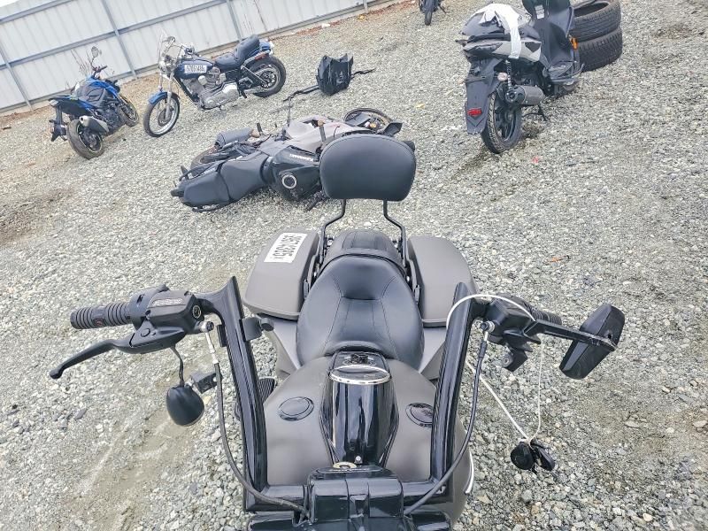 2018 Harley-Davidson Flhrxs