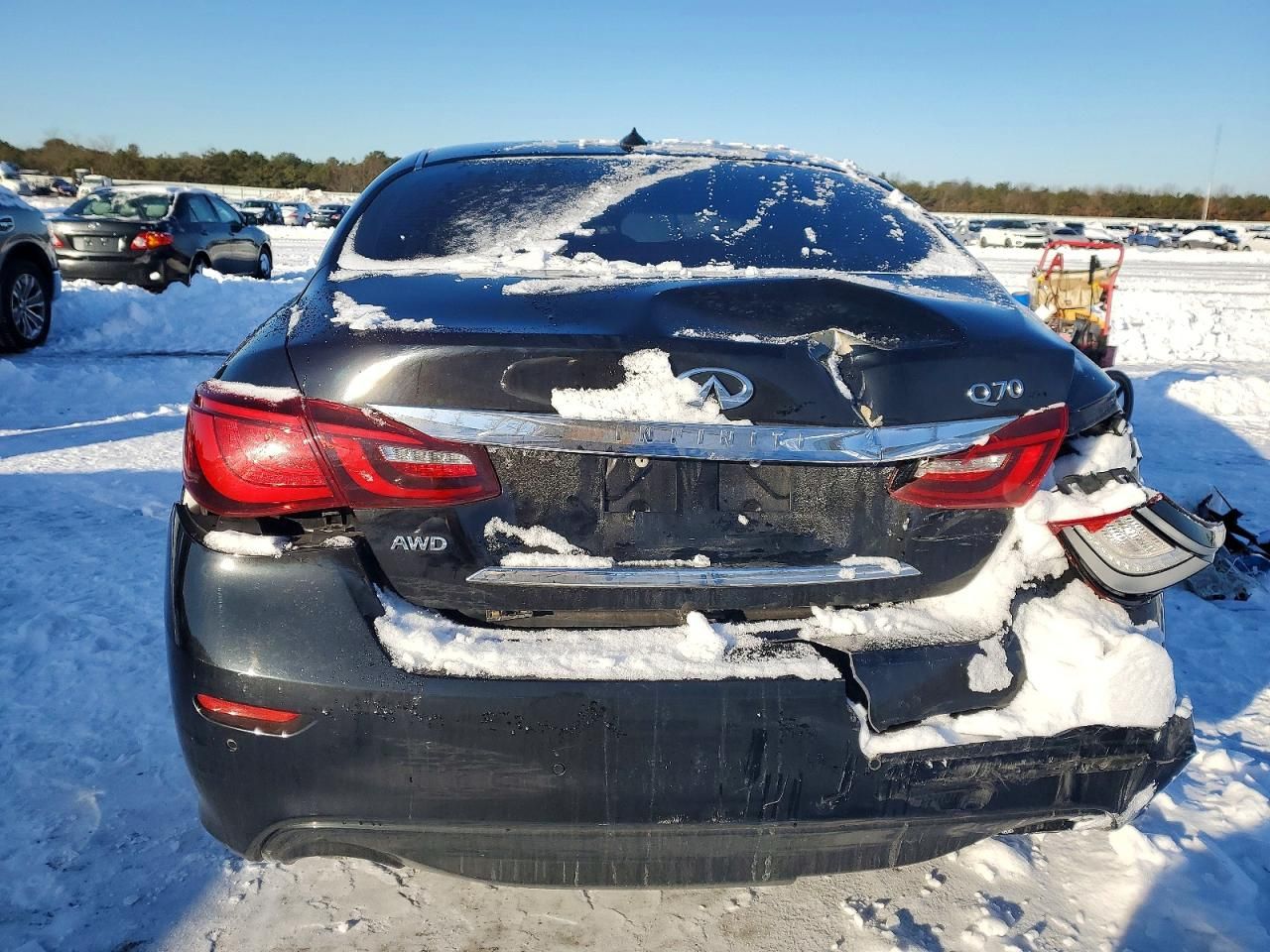 2016 Infiniti Q70 3.7