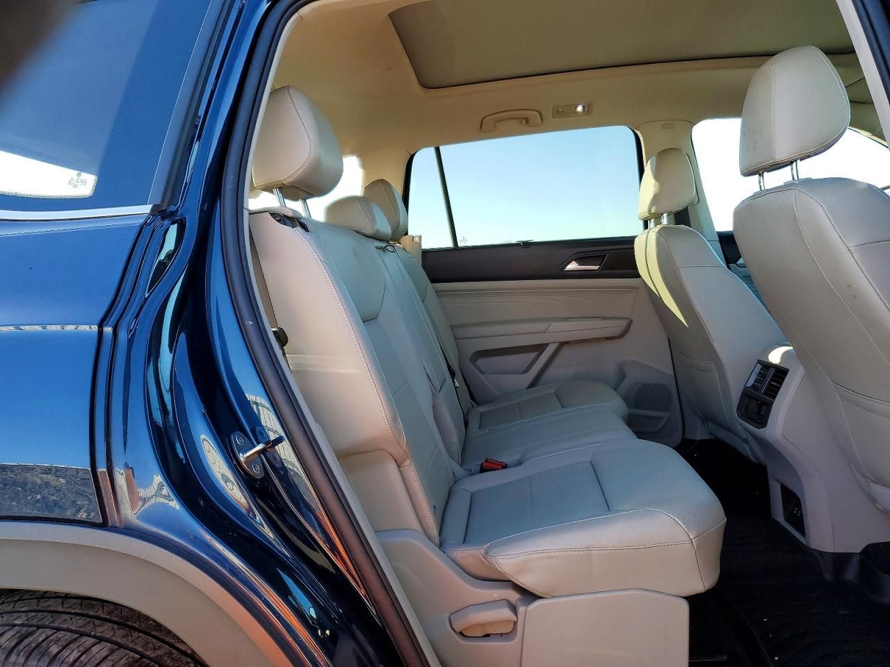 2022 Volkswagen Atlas se