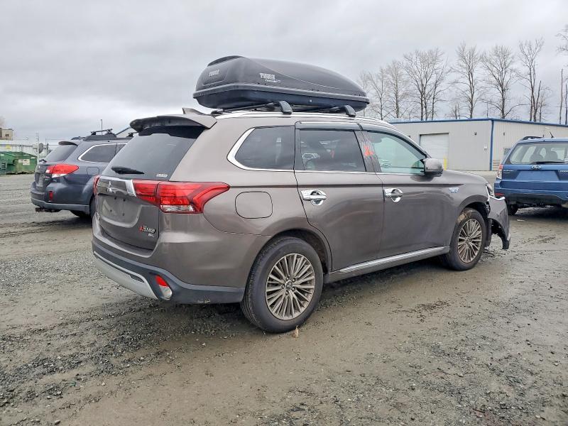 2022 Mitsubishi Outlander sel