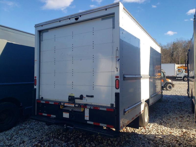 2023 GMC Savana CUT-BOX Truck