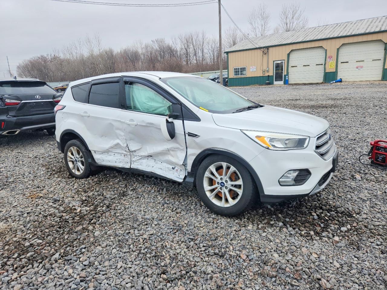 2017 Ford Escape se