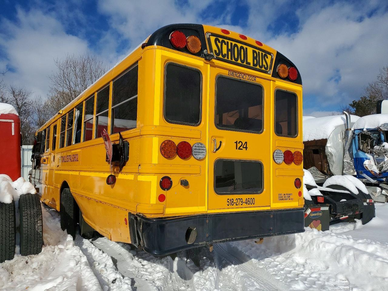 2017 Ic Corporation 3000 CE