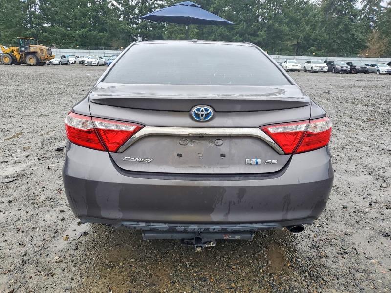2015 Toyota Camry Hybrid se