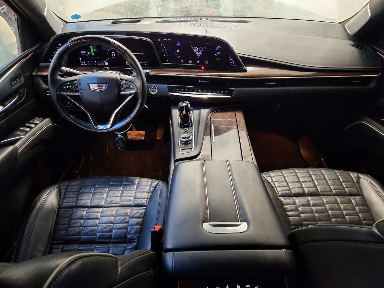 2022 Cadillac Escalade Sport Platinum