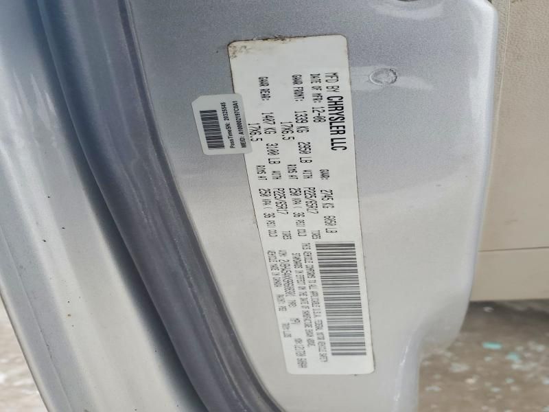 2010 Volkswagen Routan se