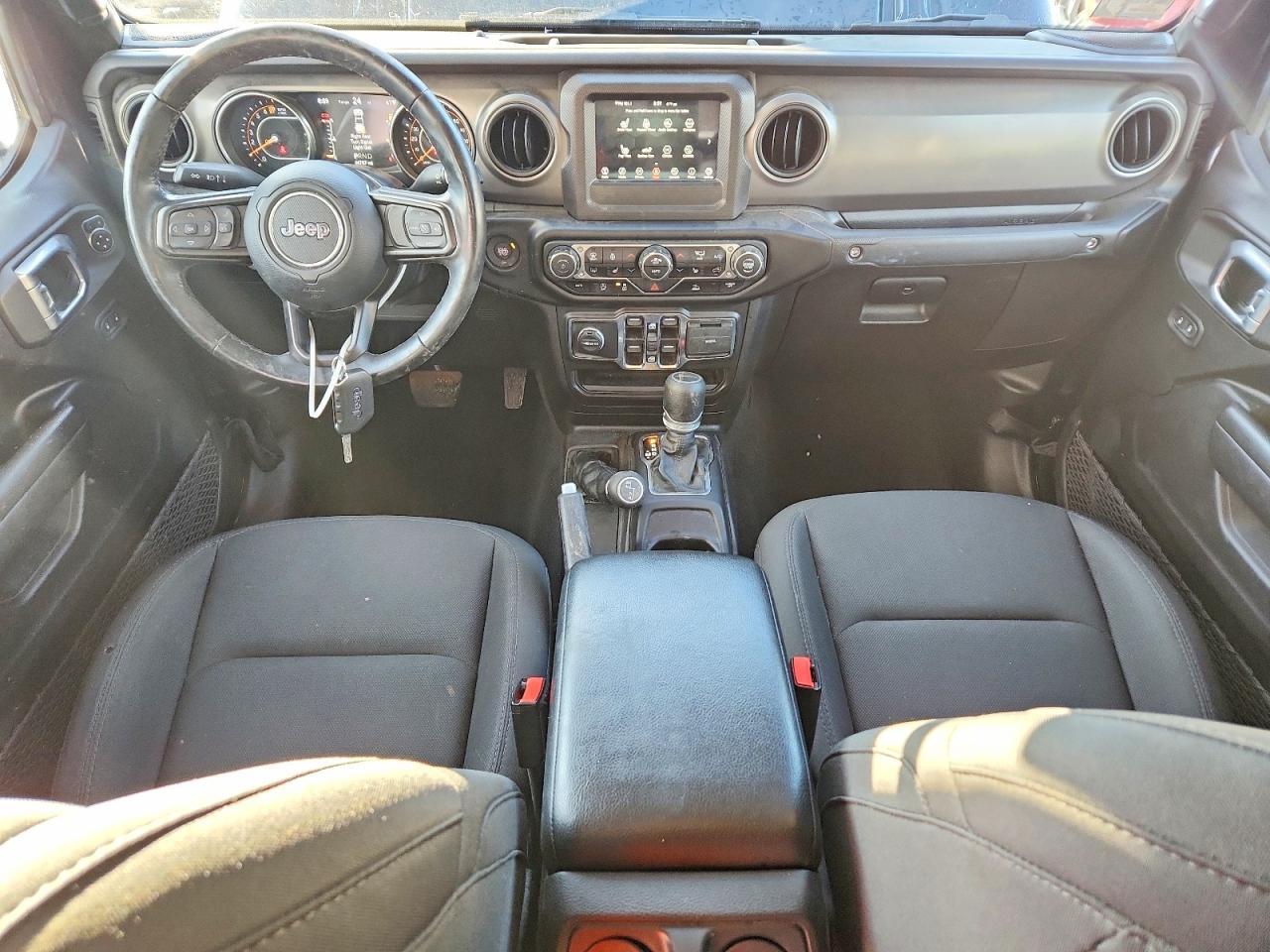 2022 Jeep Gladiator Sport