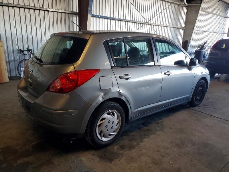 2009 Nissan Versa s