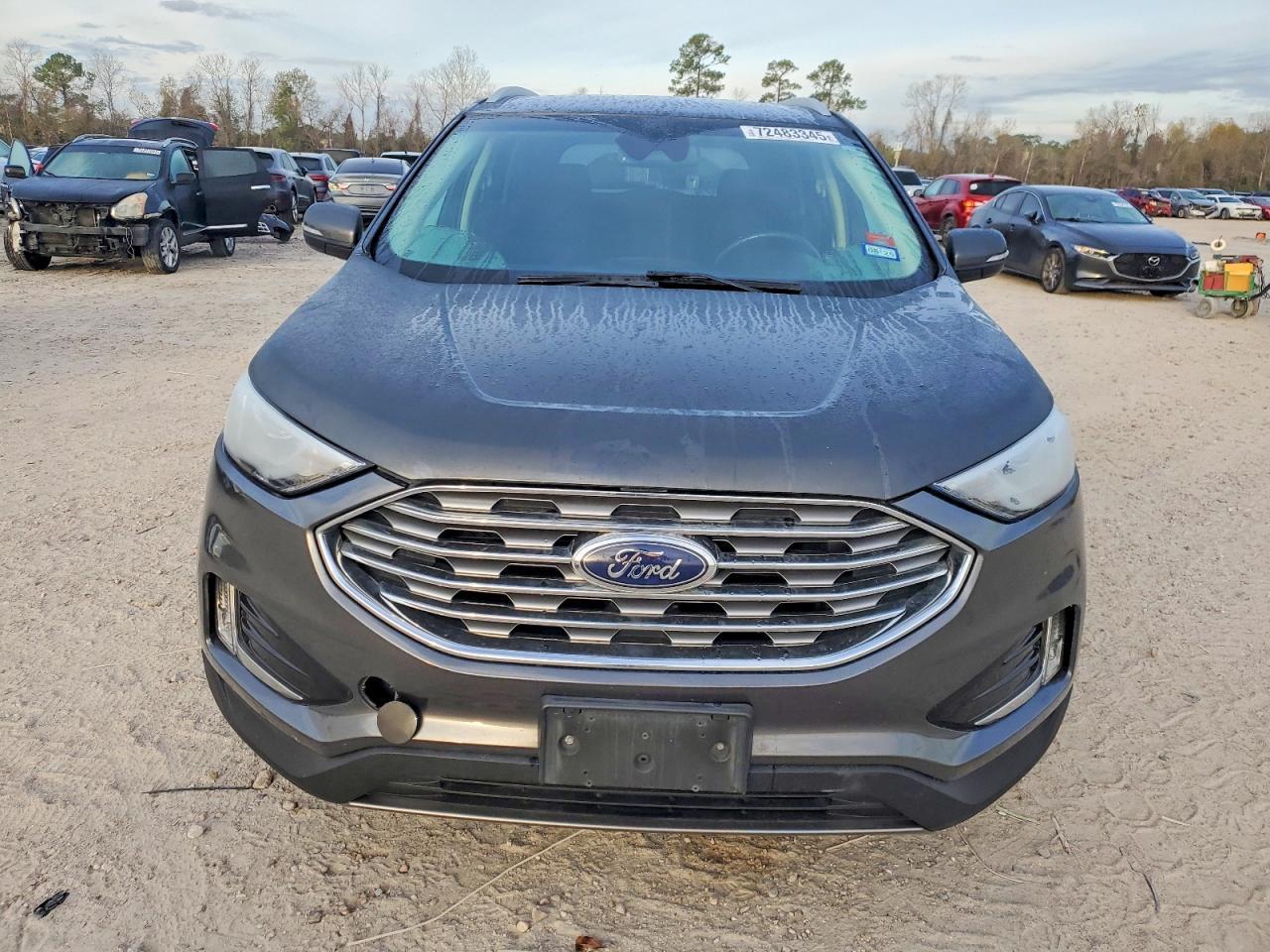 2019 Ford Edge sel