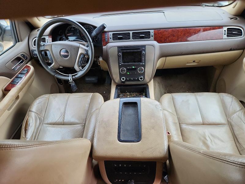 2009 GMC Yukon xl C1500 slt