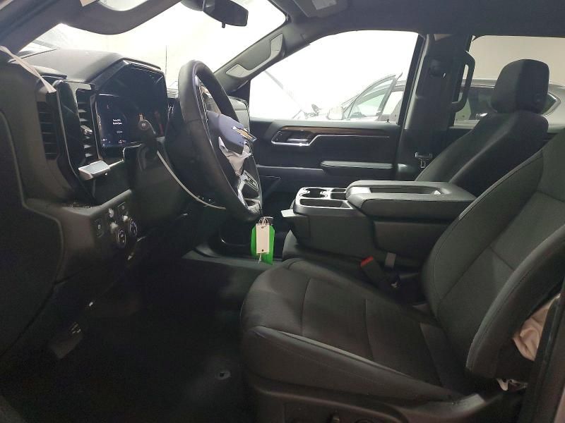 2026 Chevrolet Silverado K1500 lt