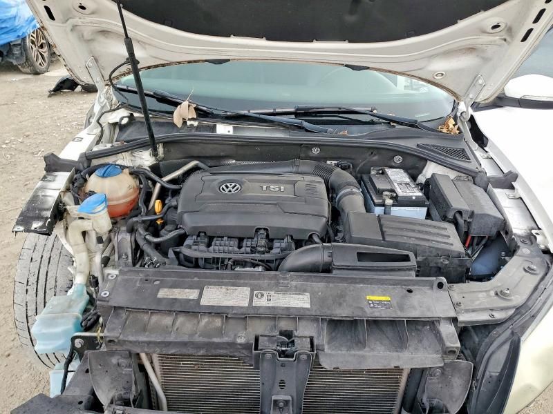 2015 Volkswagen Passat s