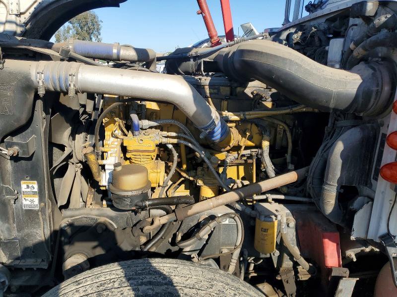 2006 Peterbilt 379 Car Carrier Truck With Car Carrier Trailer