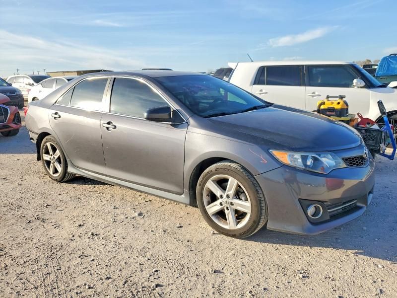 2013 Toyota Camry l