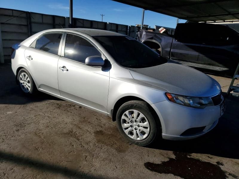 2013 KIA Forte lx