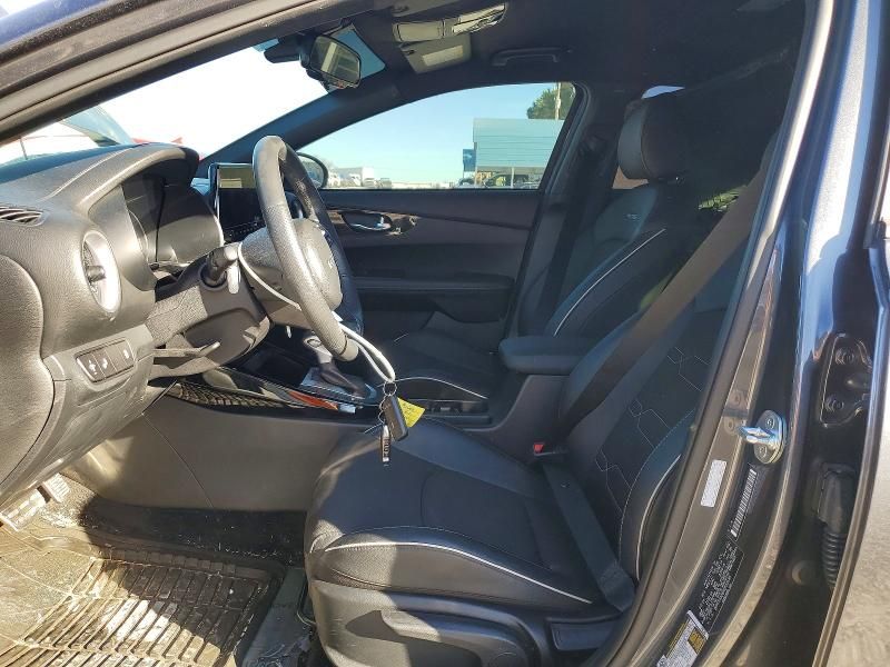 2024 KIA Forte gt Line