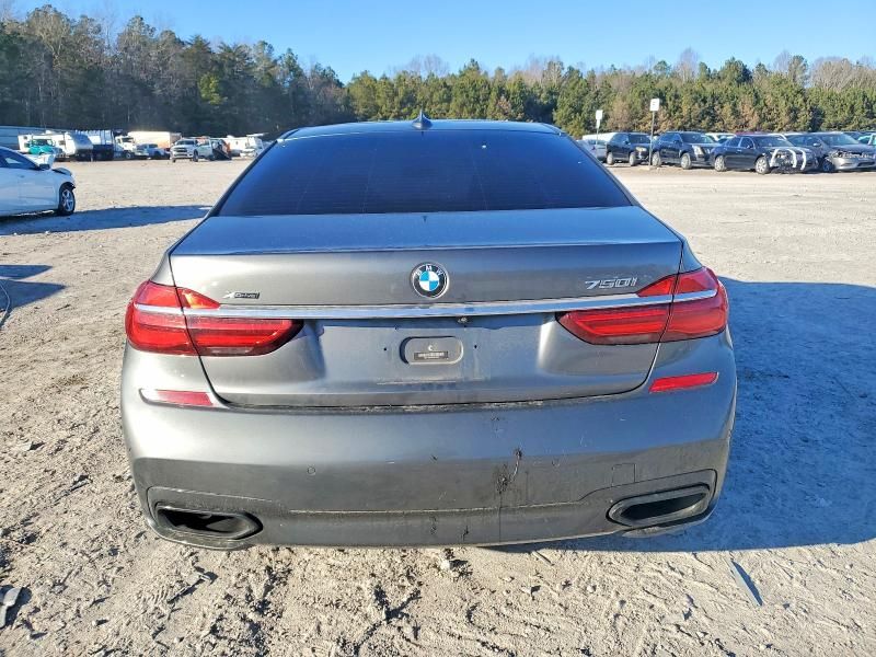 2016 BMW 750 xi