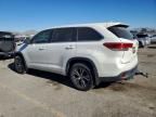 2018 Toyota Highlander le