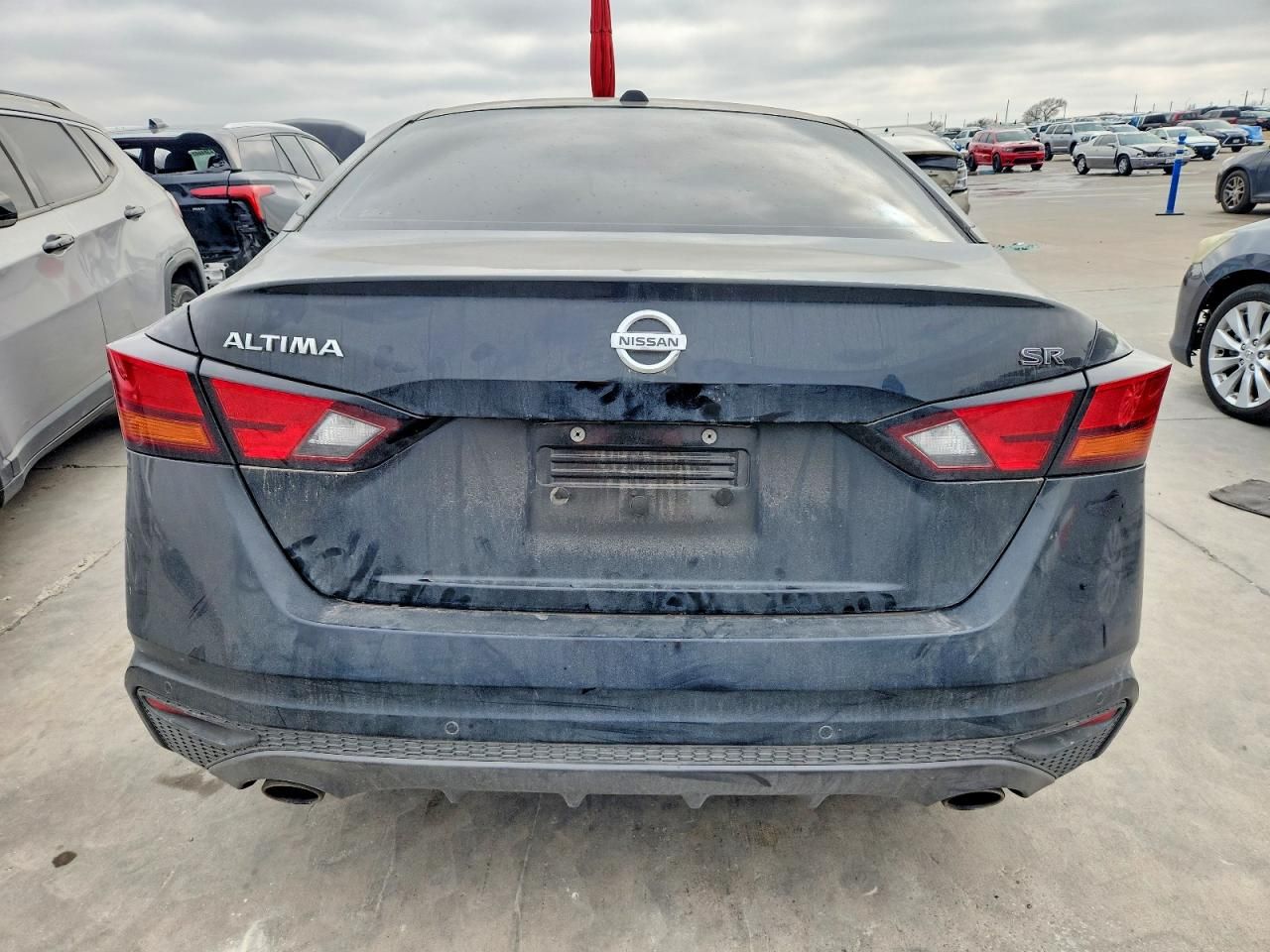 2022 Nissan Altima sr