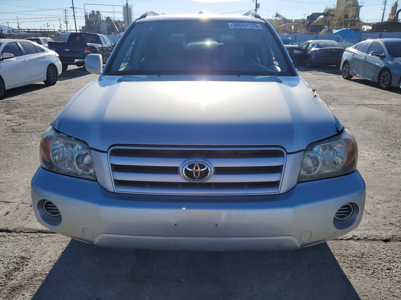 2004 Toyota Highlander Base