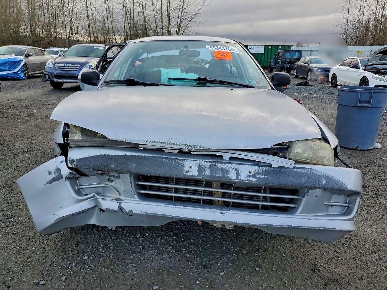 2001 Mitsubishi Mirage es