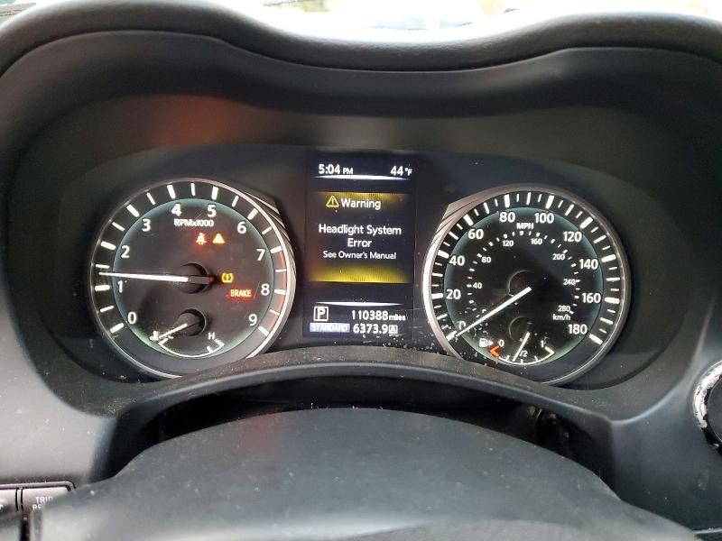 2018 Infiniti Q50 Luxe