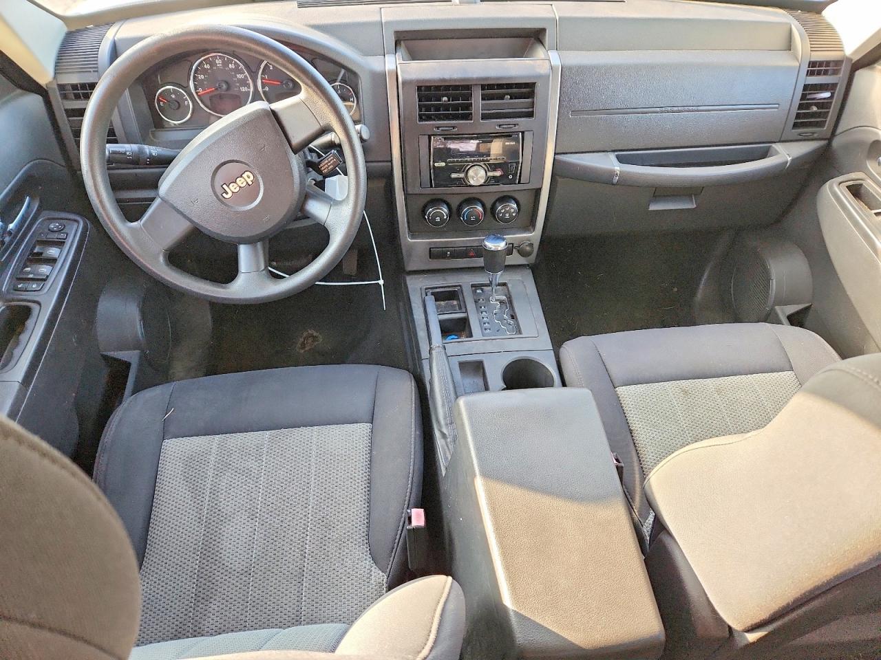 2010 Jeep Liberty Sport