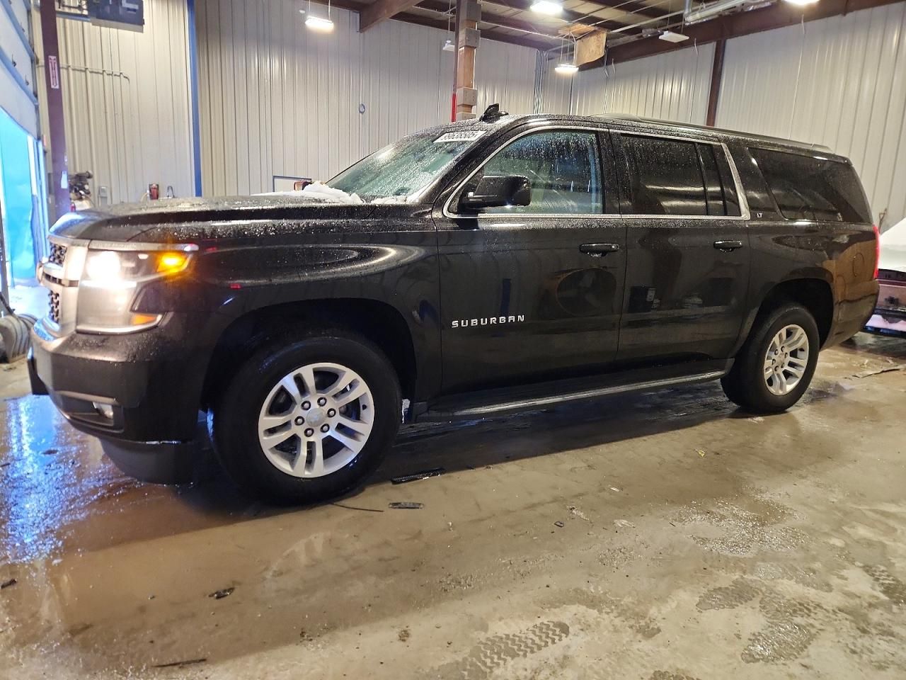 2015 Chevrolet Suburban K1500 lt