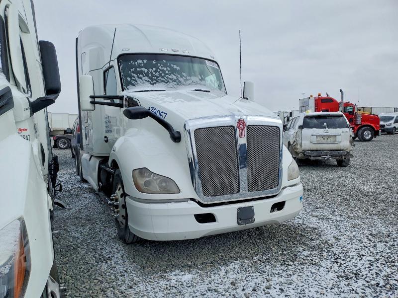 2019 Kenworth T680 Semi Truck