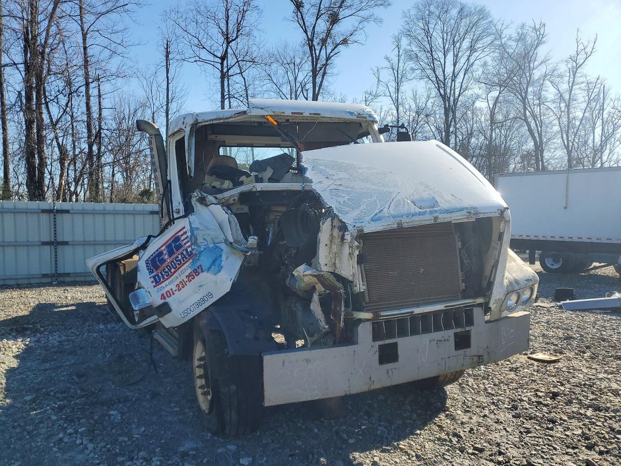2004 Volvo Vhd Roll-off Container Truck
