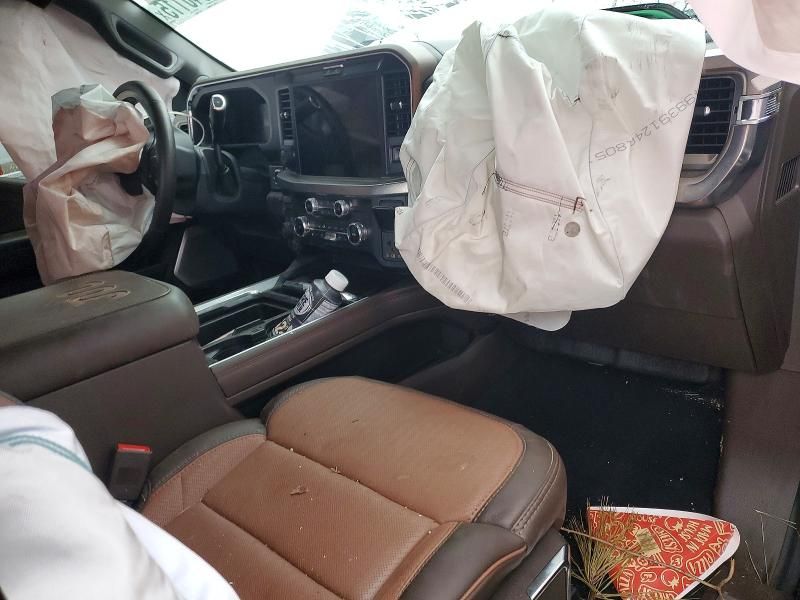 2025 Ford Super Duty F-450 W/D