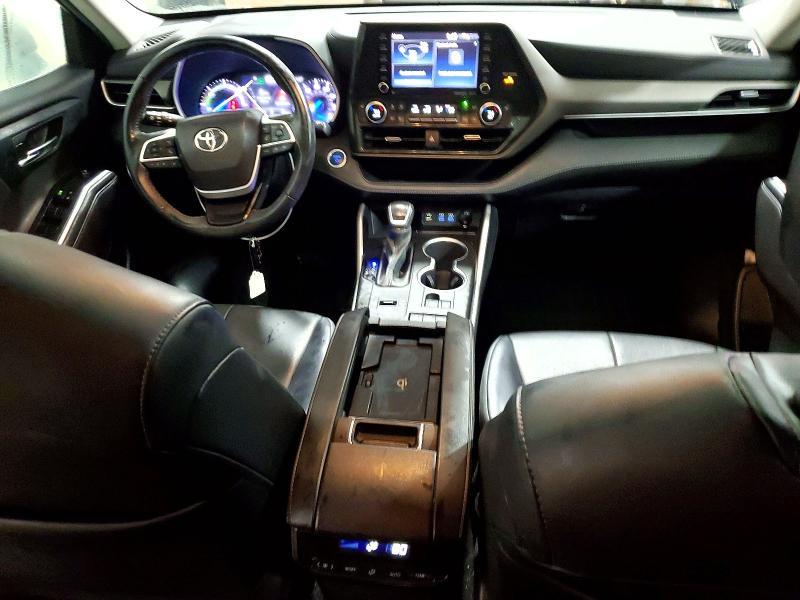 2022 Toyota Highlander Hybrid xle