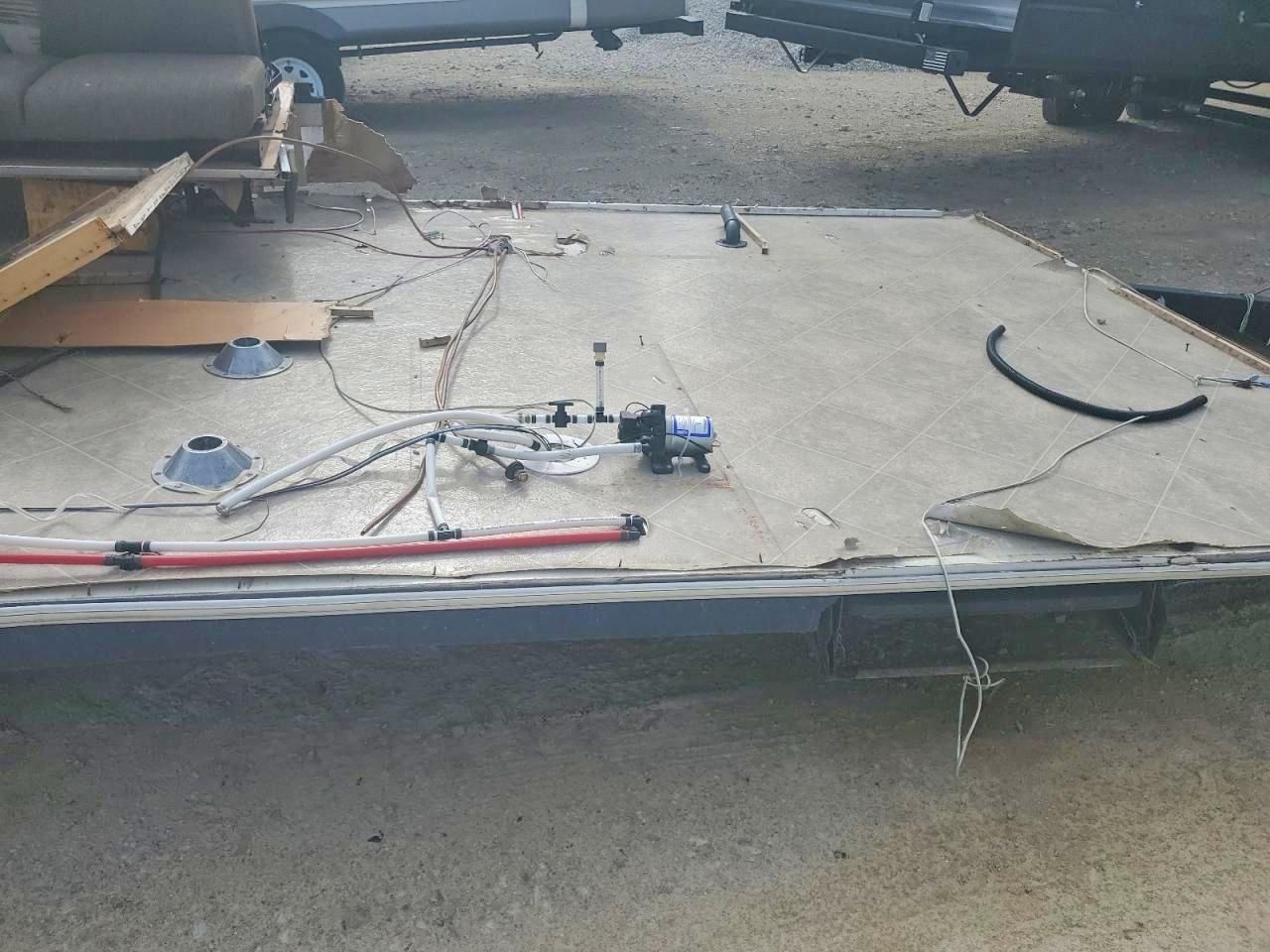 2009 Pilgrim International Camper